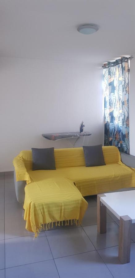 La Belle Rose Des Iles Apartment เลส์อาบิมส์ ภายนอก รูปภาพ