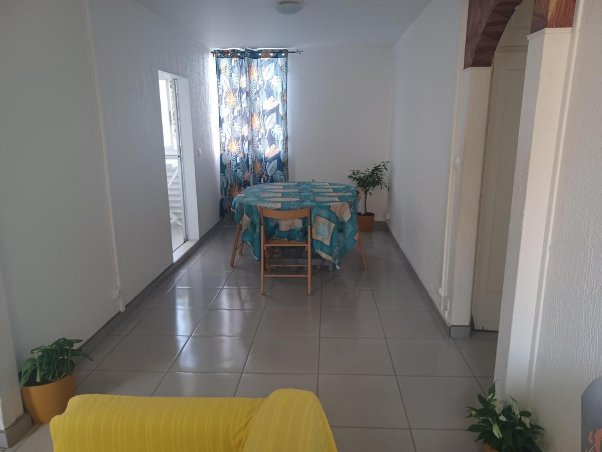 La Belle Rose Des Iles Apartment เลส์อาบิมส์ ภายนอก รูปภาพ